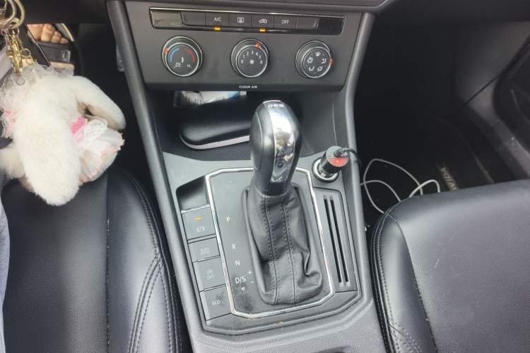 Used Volkswagen Lavida 2018 280TSI DSG Comfort Edition China V Standard Gear Lever