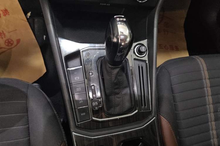 Used Volkswagen Lavida 2018 280TSI DSG Comfort Edition China V Standard Gear Lever