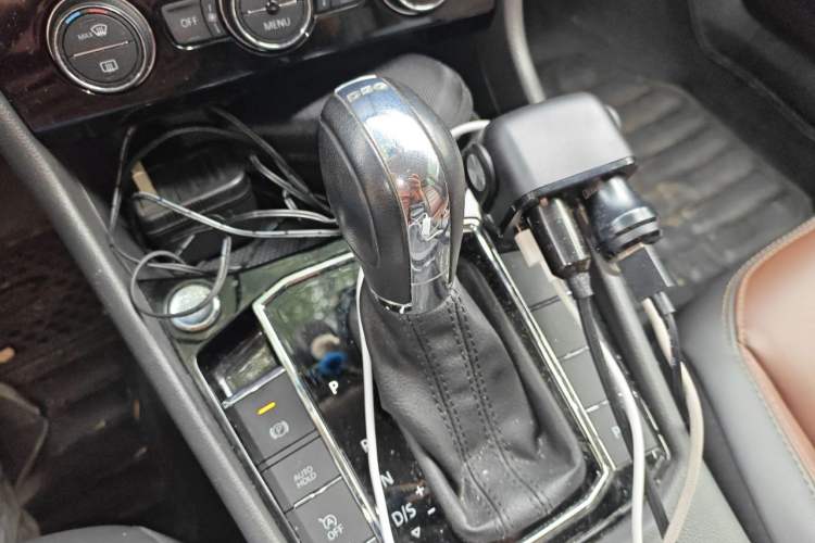 Used Volkswagen Lavida 2018 280TSI DSG Luxury Edition China V Standard Gear Lever