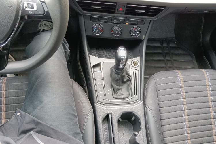 Used Volkswagen Lavida 2018 280TSI DSG Comfort Edition China V Standard Gear Lever
