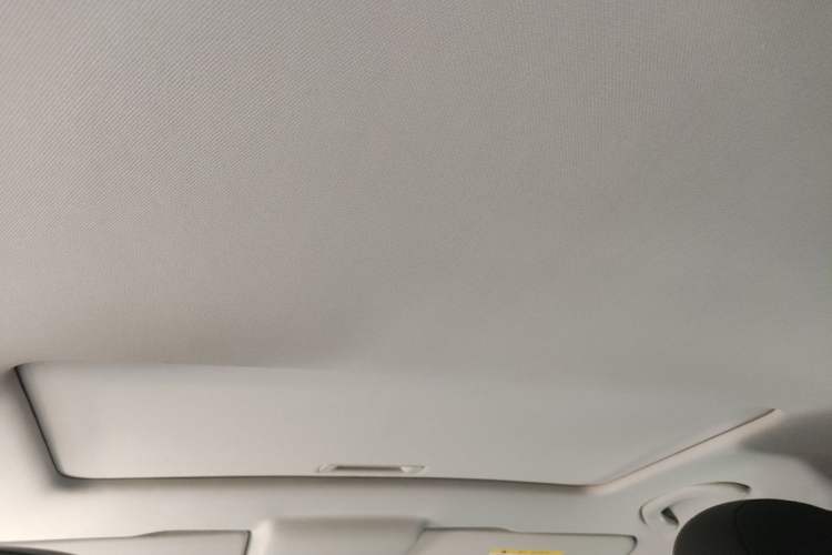 Used Volkswagen Lavida 2018 Classic 1.5L Manual Comfort Edition China VI Standard Headliner