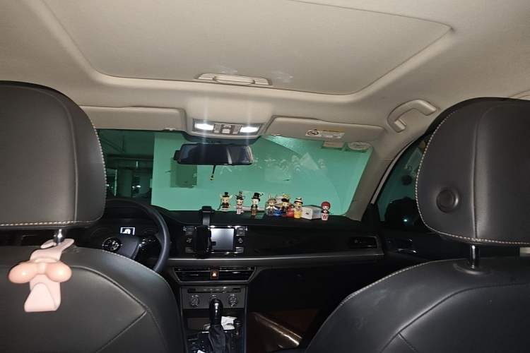 Used Volkswagen Lavida 2018 1.5L Automatic Comfort Edition China V Standard Headliner