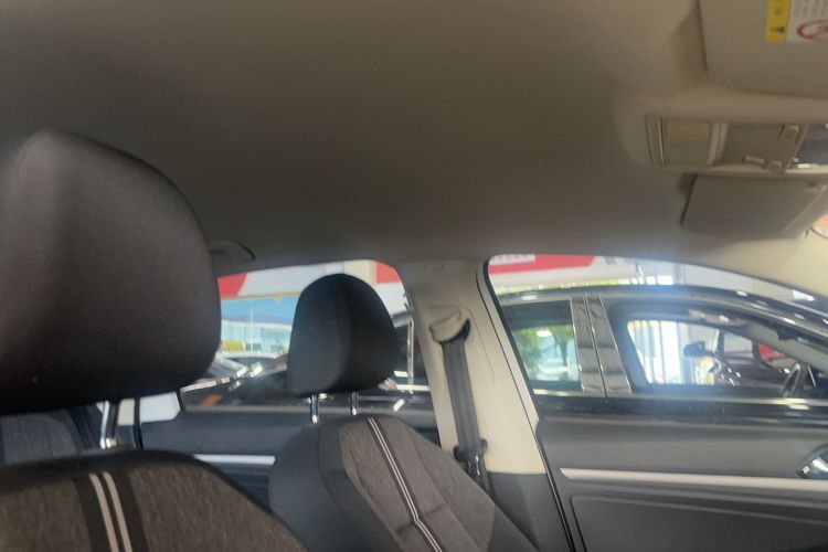 Used Volkswagen Lavida 2018 1.5L Automatic Fashion Edition China V Standard Headliner