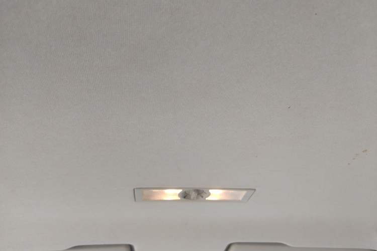 Used Volkswagen Lavida 2018 Classic 1.5L Manual Fashion Edition China VI Standard Headliner