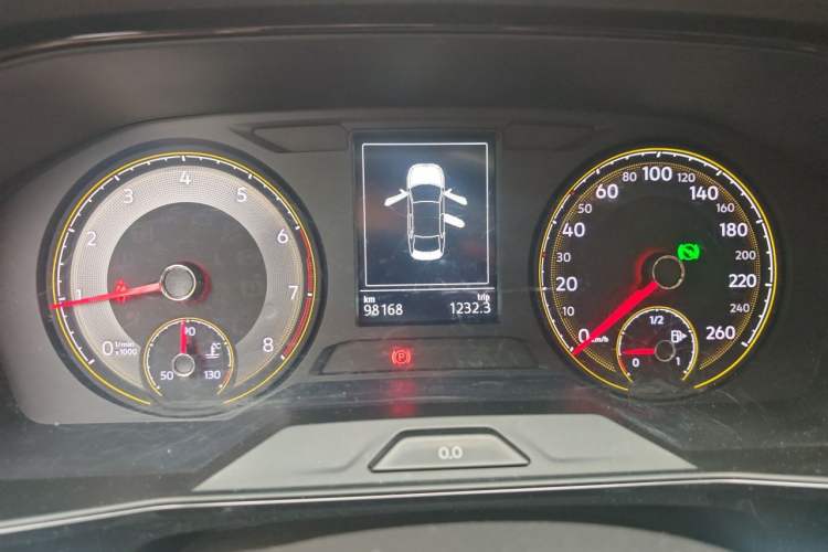 Used Volkswagen Lavida 2018 Hatchback 280TSI DSG Luxury Edition China V Standard Instrument Cluster