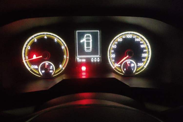 Used Volkswagen Lavida 2018 1.5L Automatic Comfort Edition China V Standard Instrument Cluster