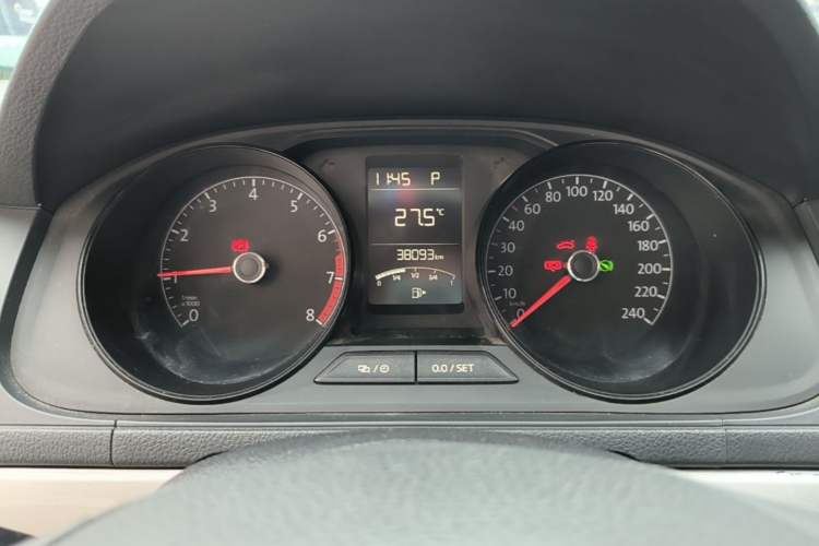 Used Volkswagen Lavida 2018 Classic 1.5L Automatic Fashion Edition China VI Standard Instrument Cluster