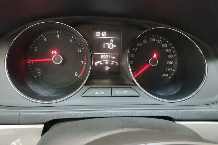 Used Volkswagen Lavida 2018 Classic 1.5L Manual Comfort Edition China VI Standard Instrument Cluster