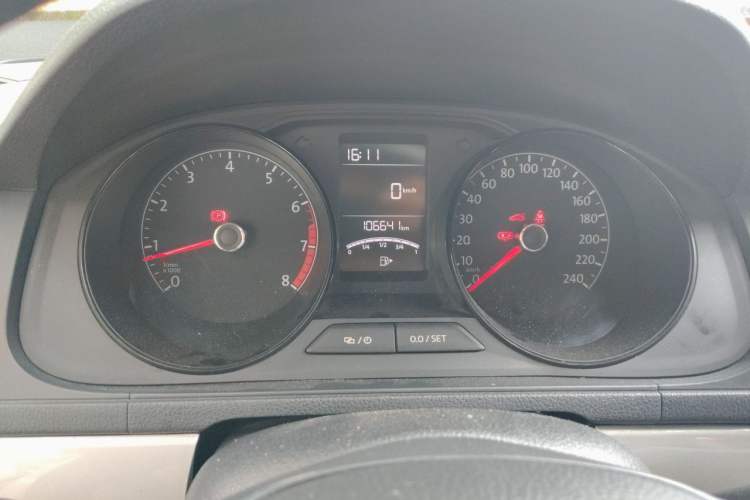 Used Volkswagen Lavida 2018 Classic 1.5L Manual Fashion Edition China VI Standard Instrument Cluster
