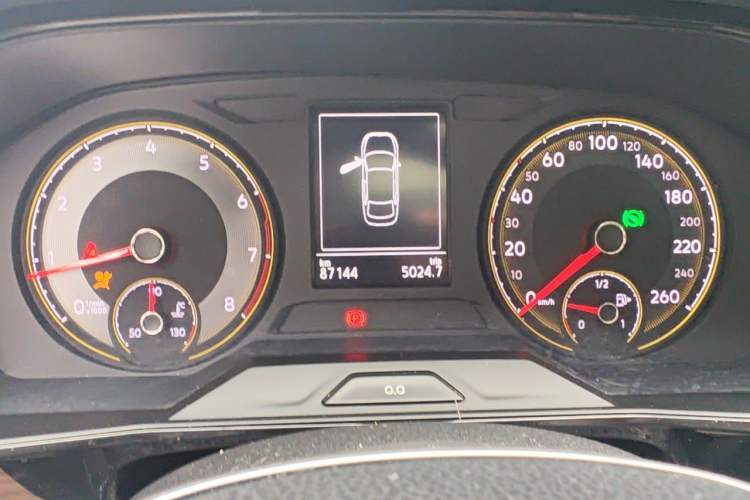 Used Volkswagen Lavida 2018 280TSI DSG Comfort Edition China V Standard Instrument Cluster