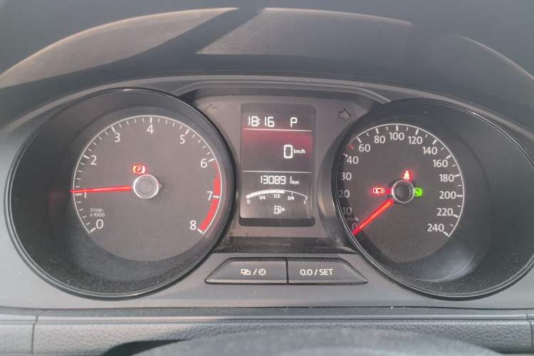 Used Volkswagen Lavida 2018 Classic 1.5L Automatic Fashion Edition China VI Standard Instrument Cluster
