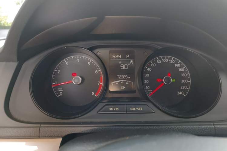Used Volkswagen Lavida 2018 Classic 1.5L Automatic Fashion Edition China VI Standard Instrument Cluster