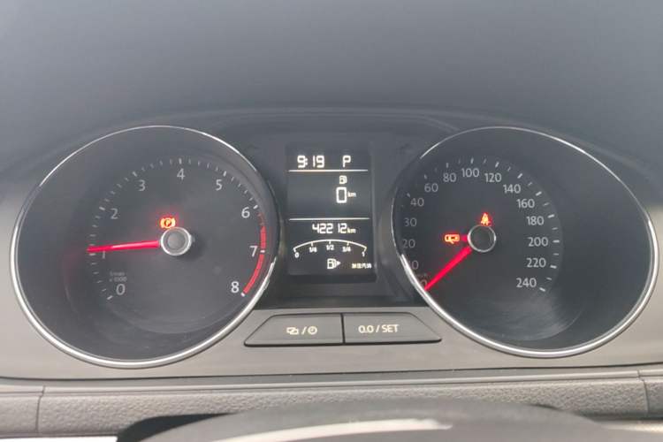 Used Volkswagen Lavida 2018 Classic 1.5L Automatic Comfort Edition China VI Standard Instrument Cluster