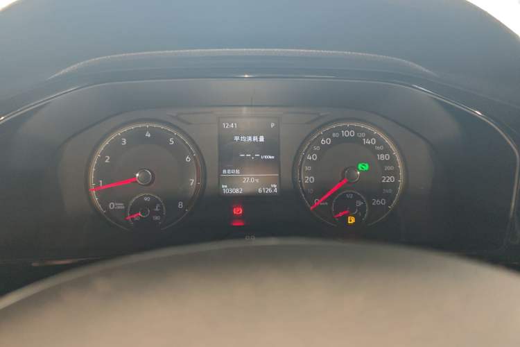 Used Volkswagen Lavida 2018 Hatchback 200TSI DSG Comfort Edition China V Standard Instrument Cluster