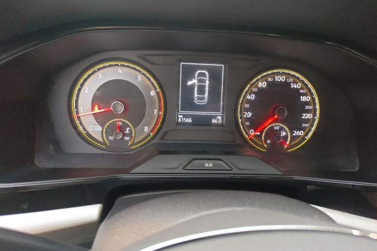 Used Volkswagen Lavida 2018 Hatchback 200TSI DSG Comfort Edition China V Standard Instrument Cluster