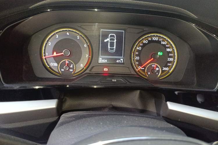 Used Volkswagen Lavida 2018 1.5L Automatic Comfort Edition China V Standard Instrument Cluster
