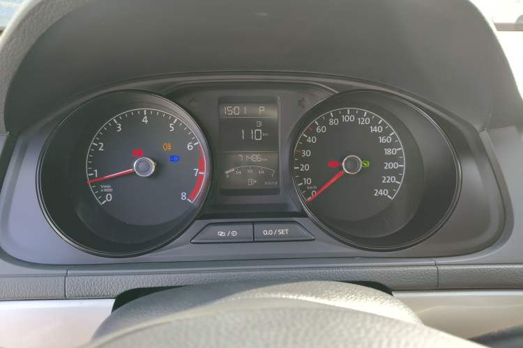 Used Volkswagen Lavida 2018 Classic 1.5L Automatic Fashion Edition China VI Standard Instrument Cluster