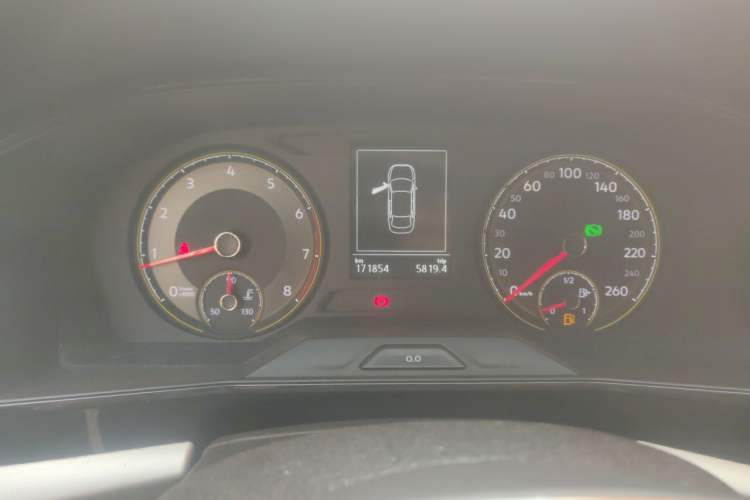 Used Volkswagen Lavida 2018 280TSI DSG Comfort Edition China V Standard Instrument Cluster
