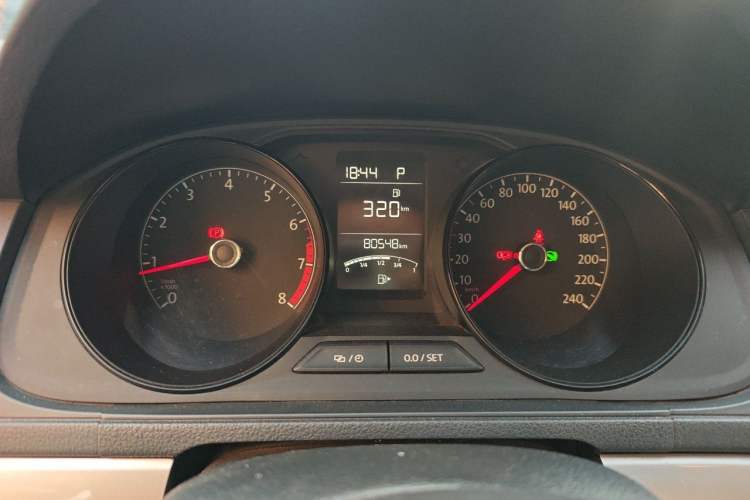 Used Volkswagen Lavida 2018 Classic 1.5L Automatic Fashion Edition China VI Standard Instrument Cluster