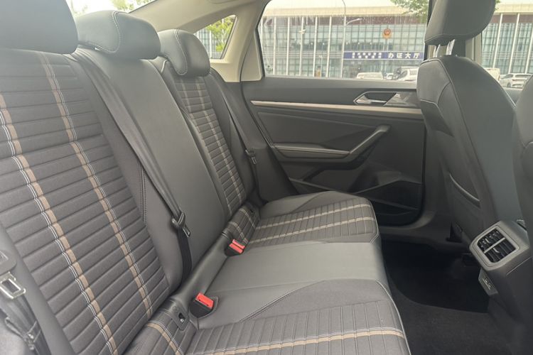 Used Volkswagen Lavida 2018 280TSI DSG Comfort Edition China V Standard Interior 1