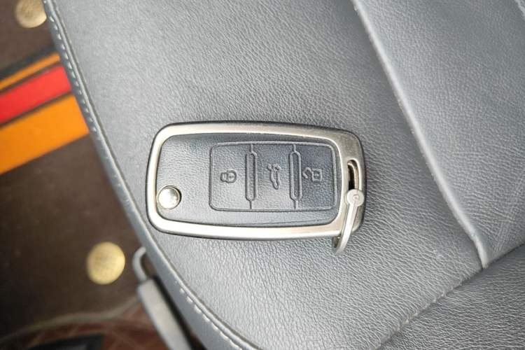 Used Volkswagen Lavida 2018 Classic 1.5L Manual Comfort Edition China VI Standard Interior 1