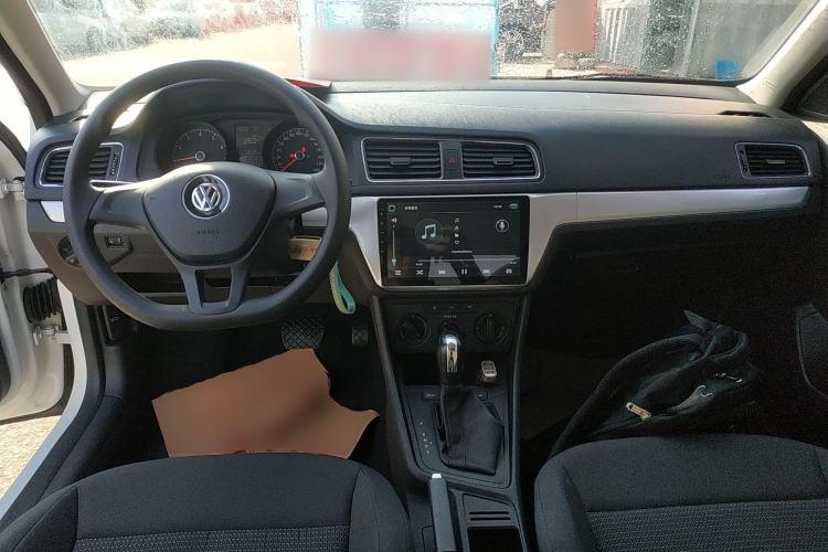 Used Volkswagen Lavida 2018 Classic 1.5L Automatic Fashion Edition China VI Standard Interior 2