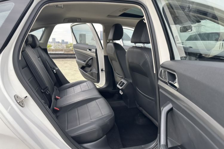 Used Volkswagen Lavida 2018 1.5L Automatic Comfort Edition China V Standard Interior 2