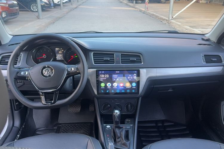 Used Volkswagen Lavida 2018 Classic 1.5L Automatic Comfort Edition China VI Standard Interior 3