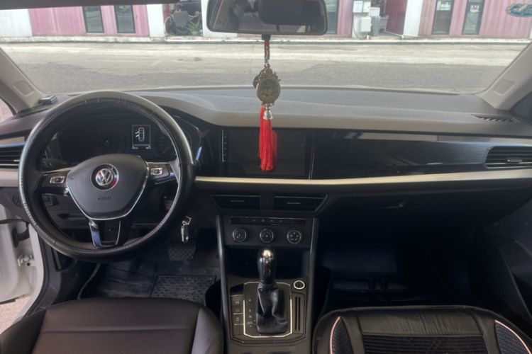 Used Volkswagen Lavida 2018 1.5L Automatic Comfort Edition China V Standard Interior 3