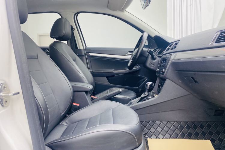Used Volkswagen Lavida 2018 Classic 1.5L Automatic Comfort Edition China VI Standard Interior 3