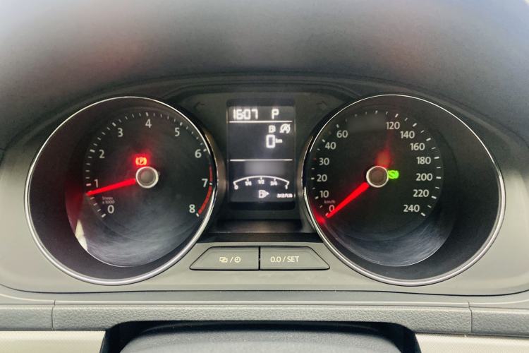 Used Volkswagen Lavida 2018 Classic 1.5L Automatic Comfort Edition China VI Standard Interior 8