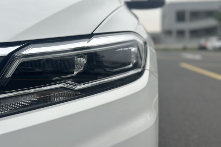 Used Volkswagen Lavida 2018 280TSI DSG Comfort Edition China V Standard Left Front Headlight