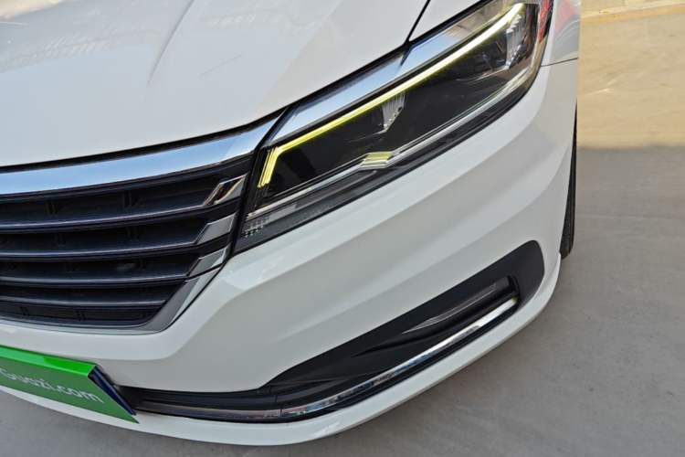 Used Volkswagen Lavida 2018 1.5L Automatic Comfort Edition China V Standard Left Front Headlight