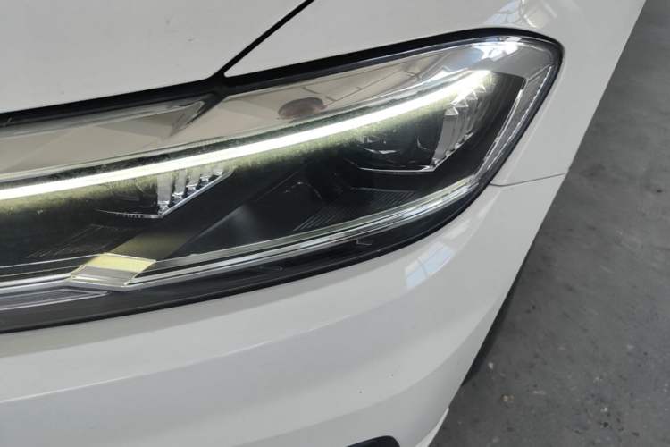 Used Volkswagen Lavida 2018 1.5L Automatic Comfort Edition China V Standard Left Front Headlight