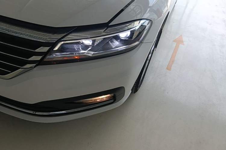 Used Volkswagen Lavida 2018 280TSI DSG Comfort Edition China V Standard Left Front Headlight
