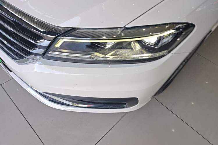 Used Volkswagen Lavida 2018 Hatchback 280TSI DSG Comfort Edition China V Standard Left Front Headlight