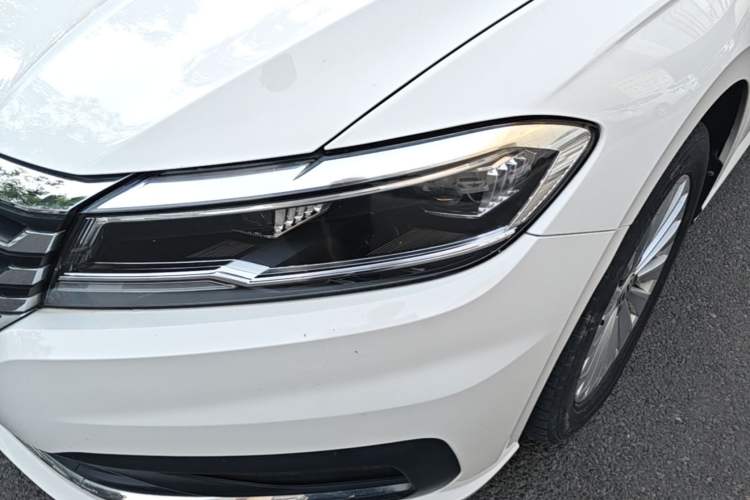 Used Volkswagen Lavida 2018 280TSI DSG Comfort Edition China V Standard Left Front Headlight