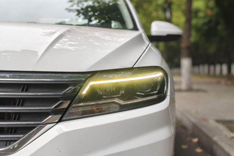 Used Volkswagen Lavida 2018 280TSI DSG Comfort Edition China V Standard Left Front Headlight