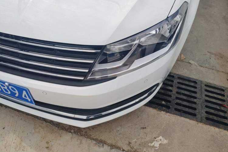 Used Volkswagen Lavida 2018 Classic 1.5L Automatic Comfort Edition China VI Standard Left Front Headlight