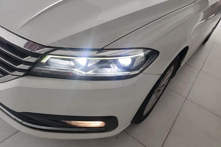 Used Volkswagen Lavida 2018 280TSI DSG Comfort Edition China V Standard Left Front Headlight