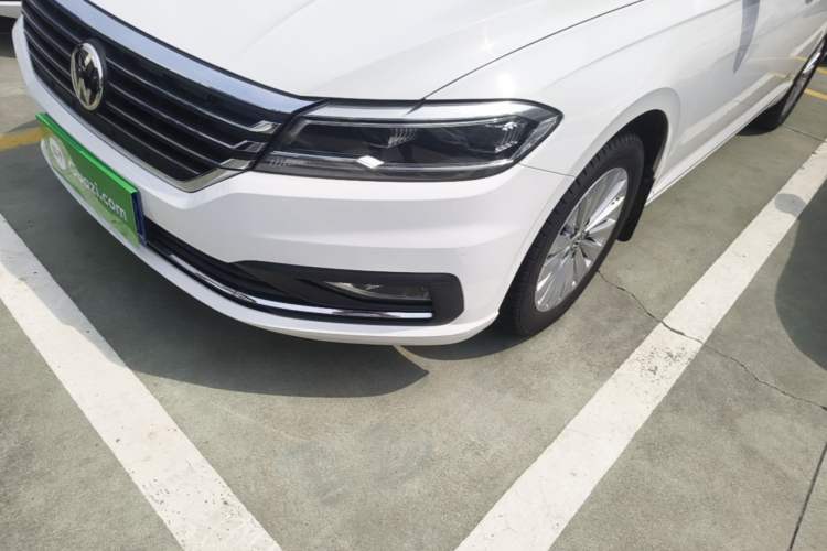 Used Volkswagen Lavida 2018 1.5L Automatic Comfort Edition China V Standard Left Front Headlight