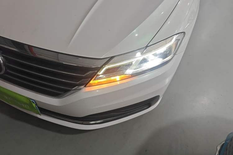 Used Volkswagen Lavida 2018 1.5L Automatic Comfort Edition China V Standard Left Front Headlight