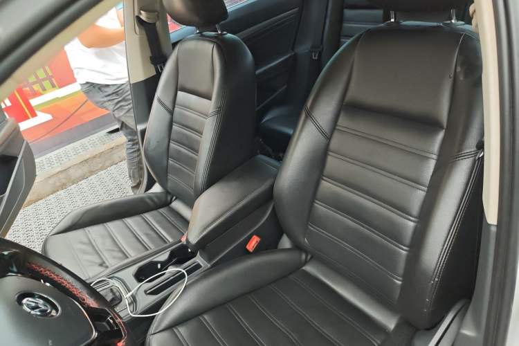 Used Volkswagen Lavida 2018 1.5L Automatic Fashion Edition China V Standard Left Front Seat