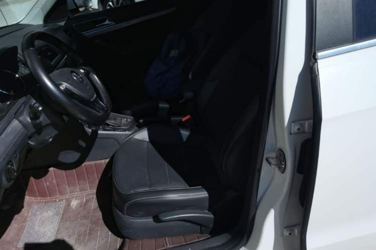 Used Volkswagen Lavida 2018 Classic 1.5L Automatic Comfort Edition China VI Standard Left Front Seat