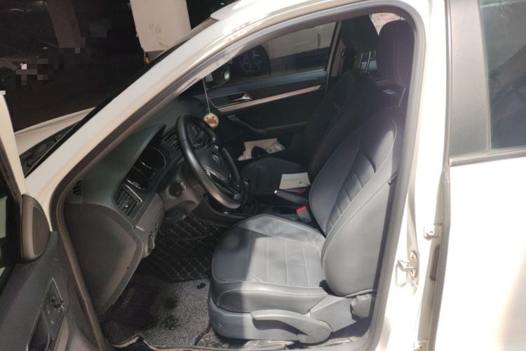 Used Volkswagen Lavida 2018 Classic 1.5L Manual Comfort Edition China VI Standard Left Front Seat