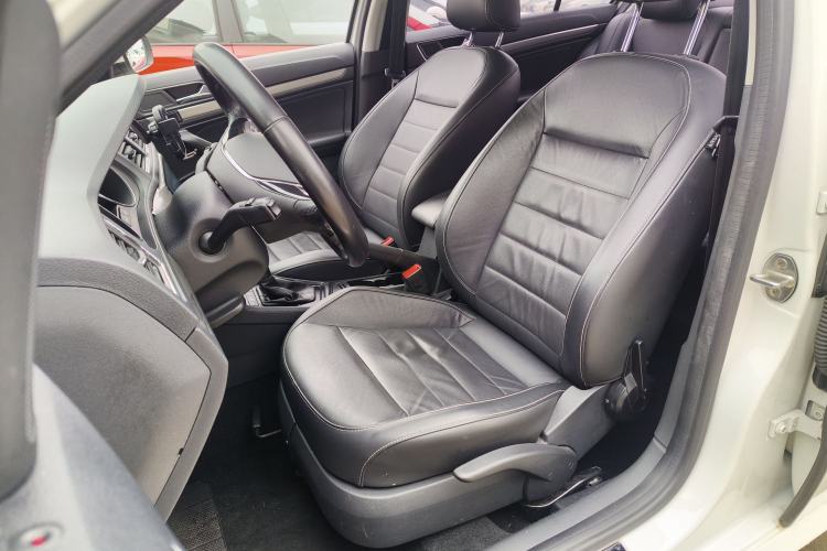 Used Volkswagen Lavida 2018 Classic 1.5L Automatic Comfort Edition China VI Standard Left Front Seat