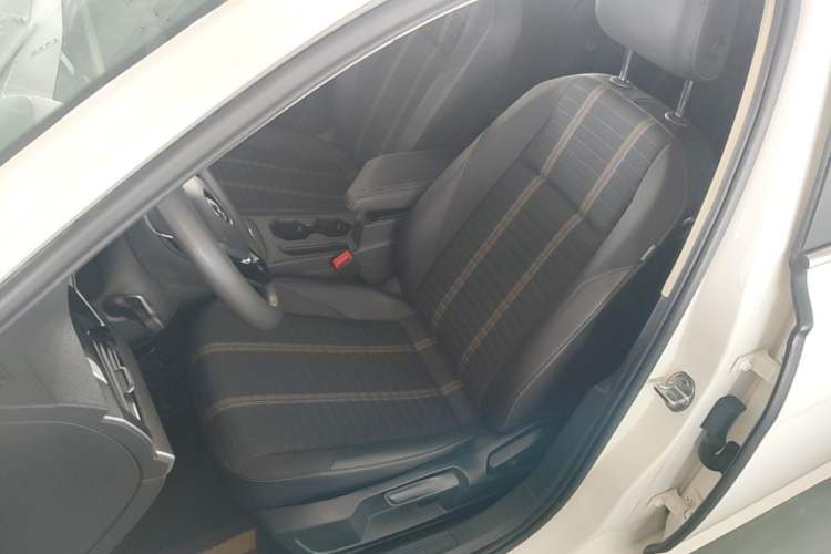 Used Volkswagen Lavida 2018 280TSI DSG Comfort Edition China V Standard Left Front Seat