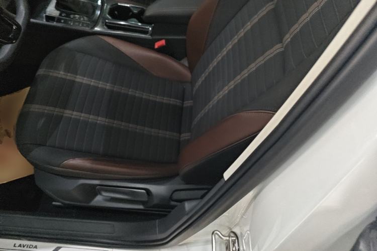 Used Volkswagen Lavida 2018 280TSI DSG Comfort Edition China V Standard Left Front Seat