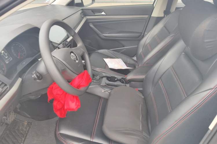 Used Volkswagen Lavida 2018 1.5L Automatic Fashion Edition China V Standard Left Front Seat