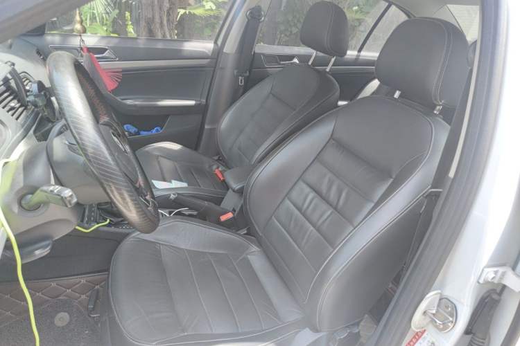 Used Volkswagen Lavida 2018 Classic 1.5L Automatic Comfort Edition China VI Standard Left Front Seat